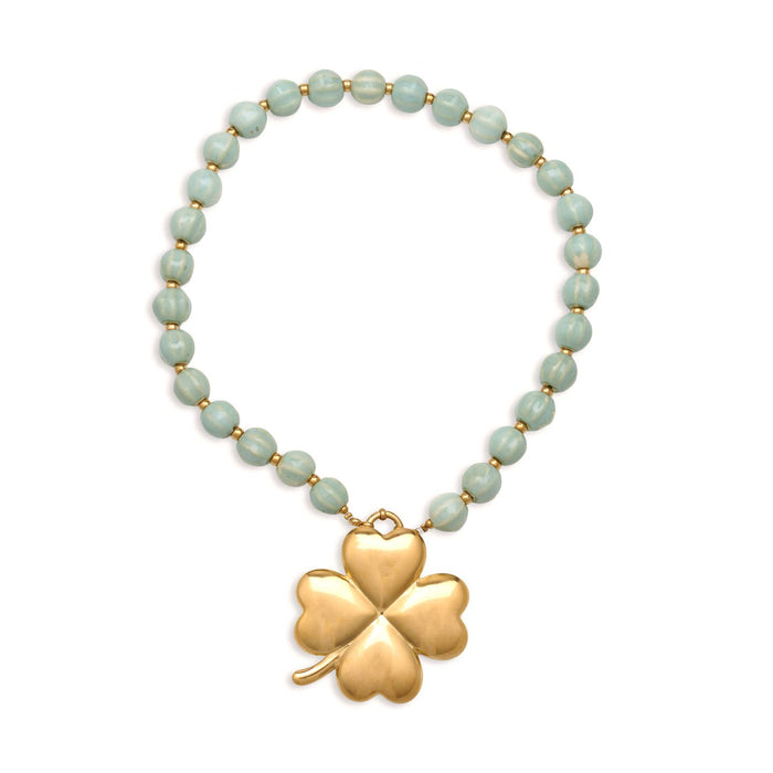 Collier trèfle bohème plaqué or et perles en céramique vert aqua