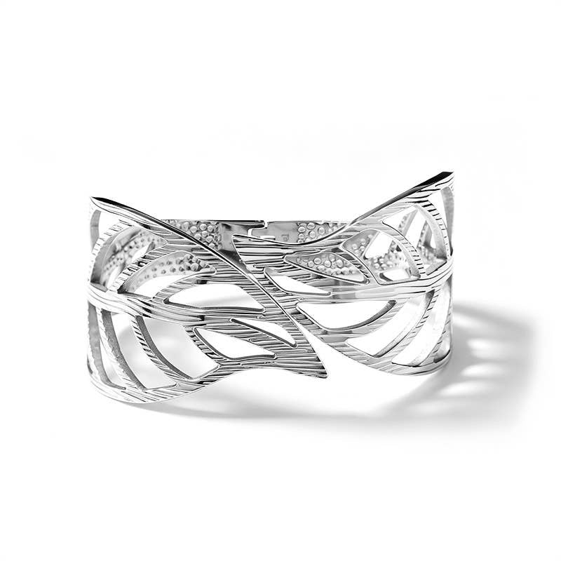 Bracelet rigide à ressort avec feuilles perforées